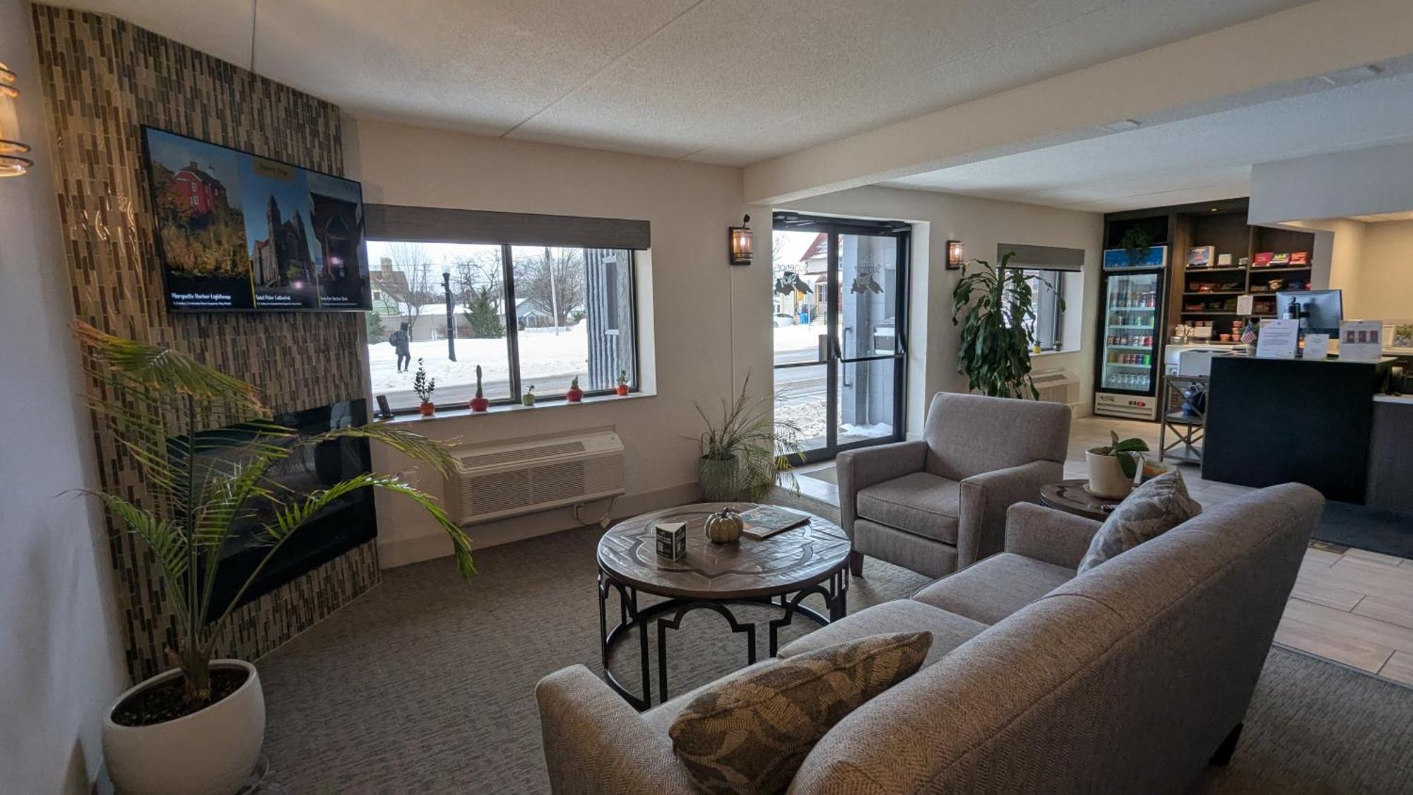 Superior Stay Hotel Marquette Exteriér fotografie
